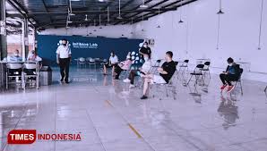Jika anda adalah pemilik, staff atau karyawan perusahaan jasa expedisi diatas dan ingin mengoreksi data diatas, silahkan kontak kami melalui form kontak kami atau. Menjelang Libur Natal Dan Tahun Baru Intibios Lab Kebanjiran Orderan Swab Antigen Times Indonesia