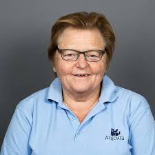 Veterinär Inger Carlsson