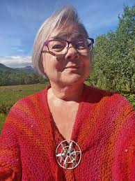 Bente er stolt av å være kvensk, men fordommene lever