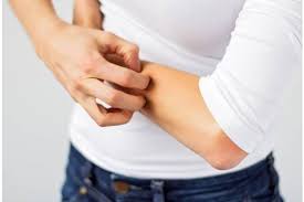 Bubite cu lichid pe maini si picioare. MancÄƒrimile Pielii Cauze È™i Tratament