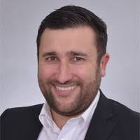 70+ Profile mit dem Suchbegriff „Knott“