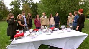 Bienvenue chez nous existe depuis janvier 2012 sur tf1, l'émission est une adaptation du format britannique qui s'intitule « four in a bed ». Forum Bienvenue Chez Nous Tf1 Du 5 Au 9 Octobre 2020 Vos Avis Sur Les Candidats Bienvenue Chez Nous Nouveautes Tele Com