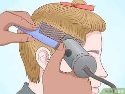 The top is left with considerable length—the amount of length on top is really a personal preference, but you should plan on having four or five inches to get the pompadour just right. How To Cut A Pompadour With Pictures Wikihow