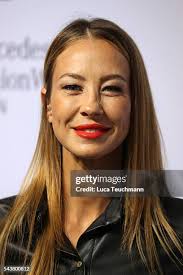 94 Sandy Hess Fotos und hochauflösende Bilder