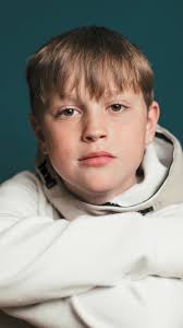 💜 WOW WOW WOW!!! Look at just a few of the headshots from this years  Summer intensives! 📸 @georgehughesfilms 🎬 @jourdanameliastorey Each  Summer intensive Squad member received 1 contrasting headshots ...