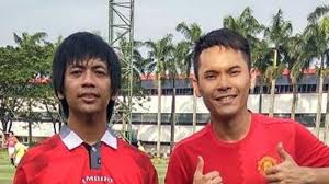 Play slowly with 0.5x speed if still faster for you !!! Instagram Ben Kasyafani Unggah Foto Bareng Rian D Masiv Netizen Malah Bahas Jersey Yang Dipakai Halaman 2 Tribunstyle Com