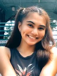 Cute TikTok Dance Moves by Vanessa Kate