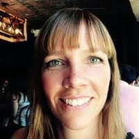 Vicki Andersen's Instagram, Twitter & Facebook