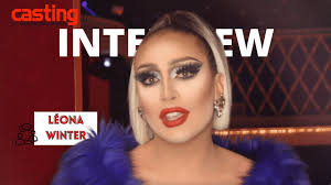 LÉONA WINTER, de The Voice à RuPaul’s Drag Race, l'artiste se confie !