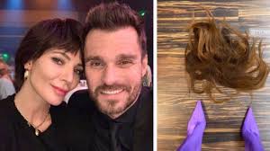 Moderátor petr suchoň a bývalá tenisová hvězda klára koukalová se stali rodiči syna, kterému dali jméno sebastian. Tak To Je Sok Monika Maresova Shodila Dlouhe Vlasy Jak Se Vam Libi Extra Cz