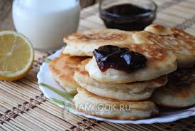 Lempeng mini ini sesuai dijadikan sebagai menu minum petang. Fritters Di Dalam Air Tanpa Telur Dan Ragi