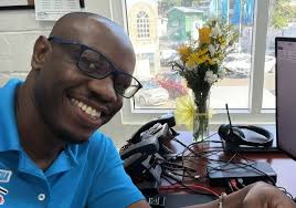 Over the last week, I've been paying more attention to the small moments  that bring a quiet kind of joy in the middle of the workday.