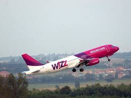 Our hotel and car rental providers have a wide selection of cheap hotels and car rental to make your trip complete. Un Avion Wizz Air Care A Decolat Din Romania Spre Germania A Fost Intors La Sol DupÄ Ce O PasÄre A Intrat La Motor