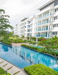 Golf course & country club address: Umland Building On A Wealth Of Experience And Expertise