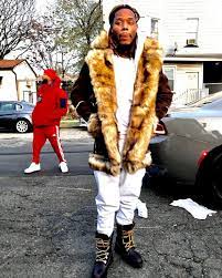Fetty wap height 6 feet 1 inches (185 cm/ 1.85 m) and weight 77 kg (170 lbs). Fetty Wap Bio Net Worth Rapper Wife Albums Height Real Name Facts Family Age Birthday Eye Children Songs Awards Zodiac Sign Life Story Factmandu