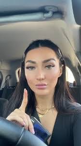 Kasey Austin's Instagram, Twitter & Facebook