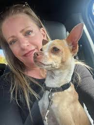 Sabrina Downing's Instagram, Twitter & Facebook