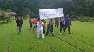 Tema majlis sambutan maulidur rasul adalah 'negara rahmah, ummah sejahtera' iaitu tema yang sama dengan tema sambutan maal hijrah. Keunikan Dan Keistimewaan Sambutan Maulidur Rasul Peringkat Sk Ruminding Pejabat Pendidikan Daerah Kota Kinabalu