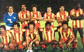 Para a determinação das chaves da fase de oitavas de final em diante, as equipes foram divididas entre os primeiros colocados e os segundos colocados na fase de grupos, definido os cruzamentos da seguinte forma: Mincho Cardona Puntero Derecho Una Especie Que Se Extinguio La Cebra Que Habla