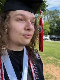 I am so saddened by this news, but also rejoicing that Bryan is no longer  suffering and I know that he has heard these words, “Well done good and  faithful servant.” Bryan's