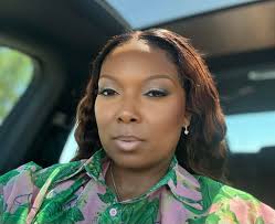 Jewelry Designer Introduction and Canva Usage