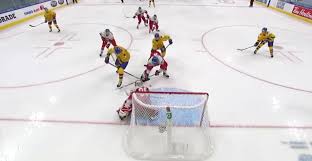 Elmer söderblom, 19, charmade en hel hockeyvärld med två drömmål i jvm. Elmer Soderblom Hockeysverige