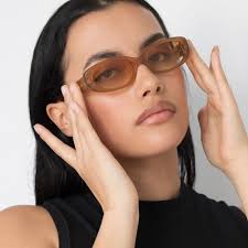 Lu Goldie Evie Cola/Light Brown Lenses