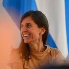 Laura Ruocco (@LauraRuocco)