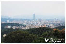 遊記 台北市 內湖區 碧山巖風景區 白石湖吊橋 鐵砲百合 穠舍田園咖啡 內湖101景觀茶棧 周休二日景點 paris