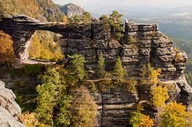 Die sächsische schweiz, romantisch an der elbe oberhalb von dresden gelegen, hat aufgrund ihrer schönheit schon immer die verschiedensten leute magisch angezogen. Sehenswurdigkeiten Elbsandsteingebirge Sachsische Schweiz Ringhotel Landhaus Nicolai