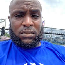 That's our coach!!! GOGATORS!!!!!!!!!!!