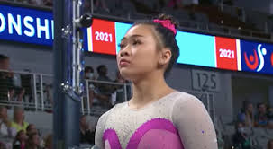 Sunisa lee was born to hmong parents, yeev thoj and john lee, in 2003. Motivation From Parents Fuels Suni Lee At U S World Championships Bring Me The News