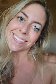 Mon autre œil est disponible pour une charge