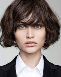 See more ideas about hairstyles with bangs, hair cuts, wavy bangs. Pinterest