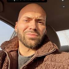 Samuel Bouchard (@samuel.bouchard.391)