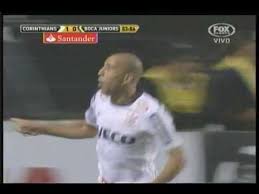 The decisive second leg of the continent's biggest tournament was postponed until sunday after boca's. Final Copa Libertadores 2012 Corinthians 2 Boca Juniors 0 Youtube