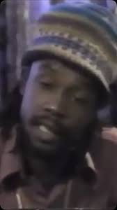 “Music is for awakening.” 🤔 some #wednesdaywisdom from the great  @petertosh 👏🏾🎶