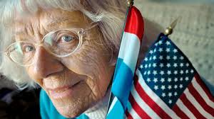 Diet Eman, Who Risked Her Life to Rescue Dutch Jews, Dies at 99