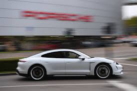 Mencari destinasi percutian terbaik di kedah? Porsche Bakal Buka Kilang Pemasangan Di Kedah