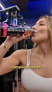 Costco finds que sí valen la pena ✔️, Hydrashot Protein Water 💪🏻💧es agua  de sabor pero con 20gr de proteína. Me gustó porque no tiene lactosa y no  te inflama. , Es ultra ligera y súper práctica. , ...