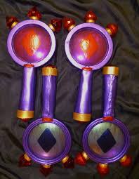 1 location and uses 1.1 ocarina of time 1.2 majora's mask 2 other appearances 2.1 hyrule warriors 3 trivia 4 nomenclature 5 gallery 6 see also 7 references in ocarina of time, the lens of truth is found at the bottom of the well,4 where dead hand guards it. Pin On Zelda Room