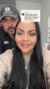 Replying to @꧁༻я σ ѕ у༺꧂ ya ves, el esta rrretee contento conmigo 😜🙃😅  @Fernando Rodriguez