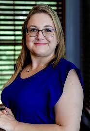 Amanda Sansone's Instagram, Twitter & Facebook