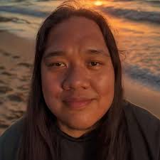 Okay so I'm finishing up trophy hunting by for bl3 and how do you defeat  the bug critter from the trophy “you will die over and over again”? ❤️