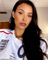 Born 14 august 1994) is an english television and radio presenter. Maya Jama 26 Shares Snaps Of Her Stunning Lookalike Mum Sadie 44 Viacasinos