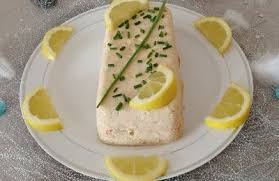 Terrine Aux Deux Saumons Saumon Fume Et Saumon Frais Defi N 2 Cuisineaddict Recettes De Cuisine Tarte Du Soleil Alimentation