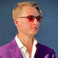 Austin-Lee Richard Sieben (@austinlee9d) • Threads, Say more