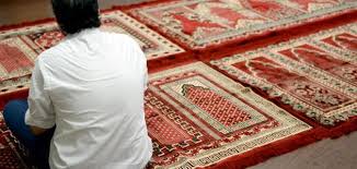 حكم من زاد ركعة في الصلاة موضوع