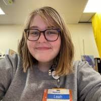 Leah Draper's Instagram, Twitter & Facebook