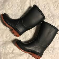 The handle it rain boot by crocs® has got you covered! Shoes Rain Boots Toddler Boys Size 8 Made In Canada Poshmark